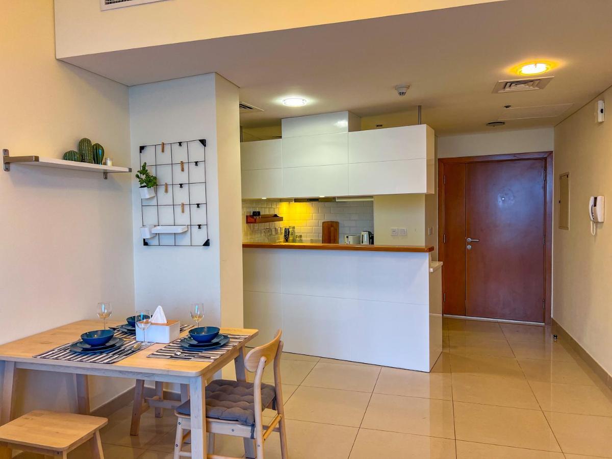 La Buena Vida Marina: Luxe 1BD with Spectacular Sea Views Apartment Dubai Exterior photo