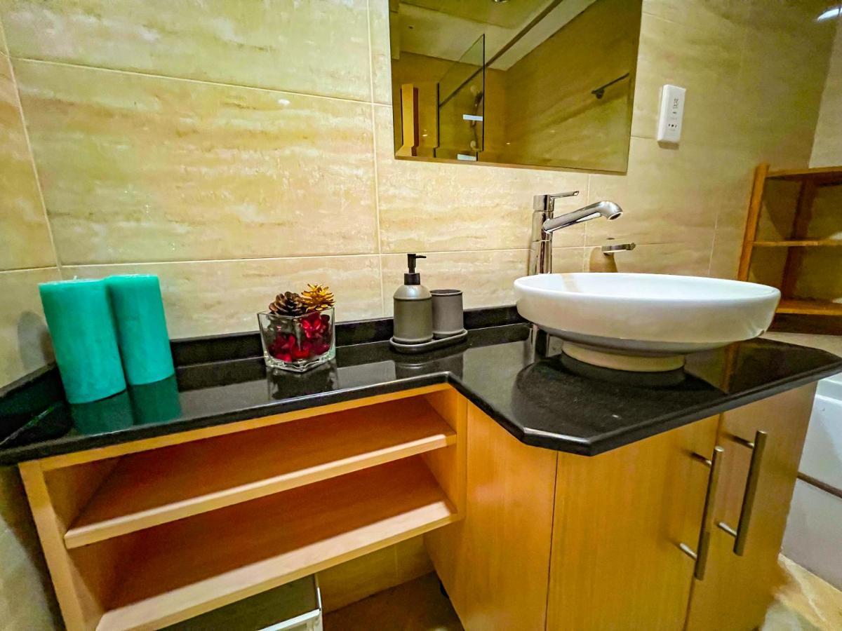 La Buena Vida Marina: Luxe 1BD with Spectacular Sea Views Apartment Dubai Exterior photo
